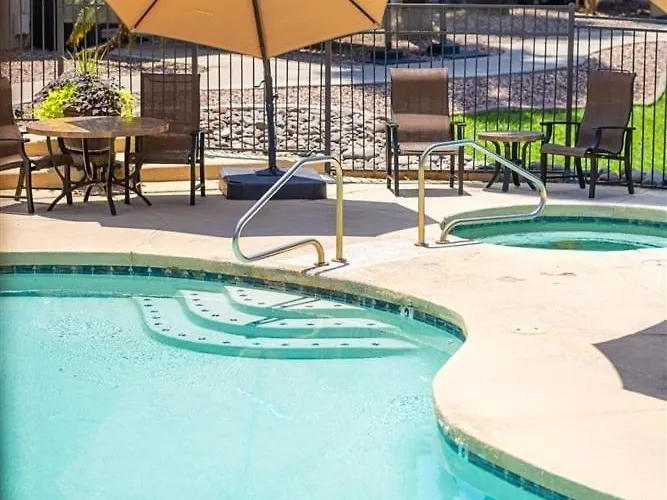107 Fully Furnished 1br Suite-prime Location